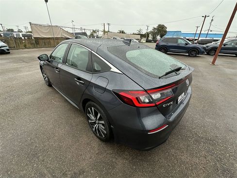 Used 2024 Honda Civic EX-L image 32