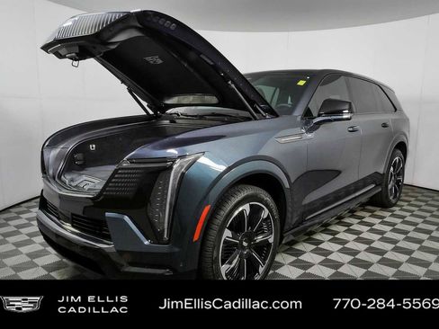 Certified 2025 Cadillac Escalade IQ Sport 1 AWD/4WD image 35