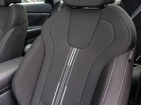 New 2026 Hyundai Elantra SEL Sport FWD image 29
