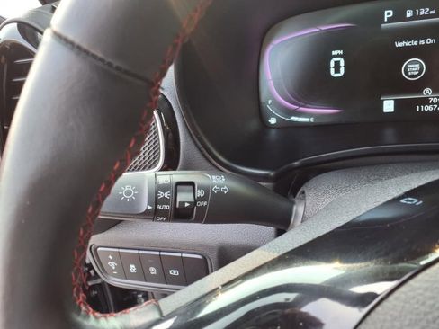 Used 2025 Kia Soul GT-Line w/ GT-Line Technology Package image 27
