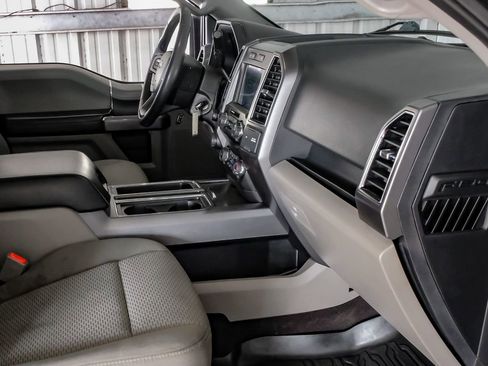 Used 2020 Ford F150 XLT w/ Equipment Group 302A Luxury image 12