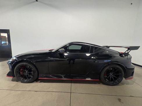 Used 2024 Nissan Z NISMO w/ Floor Mat Package RWD image 7