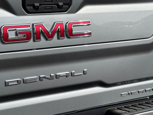 New 2026 GMC Sierra 2500 Denali w/ Denali Reserve Package image 33