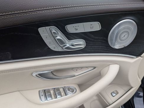 Used 2020 Mercedes-Benz E 350 4MATIC Sedan image 12