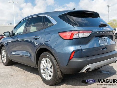 Used 2020 Ford Escape SE AWD/4WD image 8