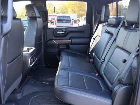 Used 2021 Chevrolet Silverado 1500 High Country w/ Technology Package image 22