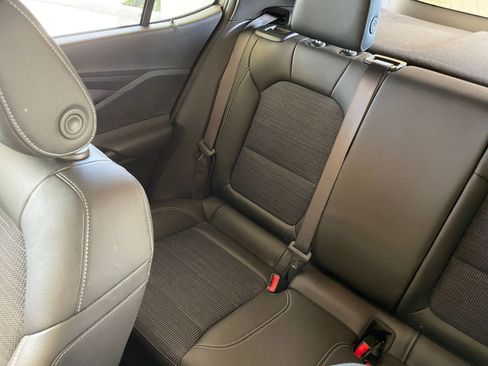 Used 2025 Buick Envista Preferred image 38