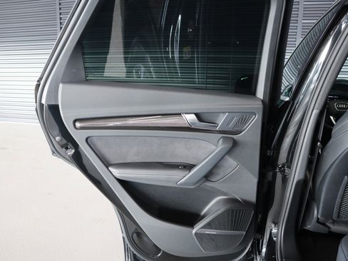 Used 2023 Audi SQ5 Premium Plus image 24