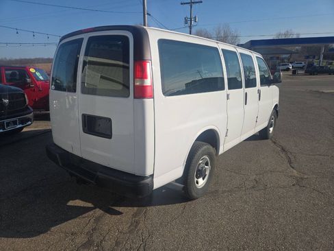 Used 2007 Chevrolet Express 2500 RWD image 8