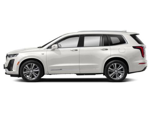 Used 2022 Cadillac XT6 Premium Luxury w/ Technology Package FWD image 3