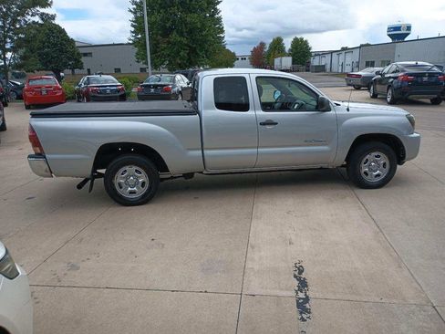 Used 2005 Toyota Tacoma 2WD Access Cab image 2
