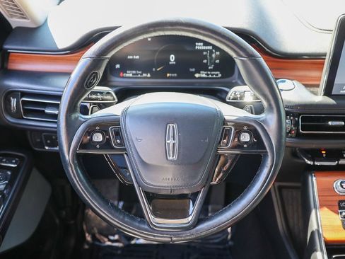 Certified 2020 Lincoln Aviator Reserve w/ Equipment Group 202A AWD/4WD image 9
