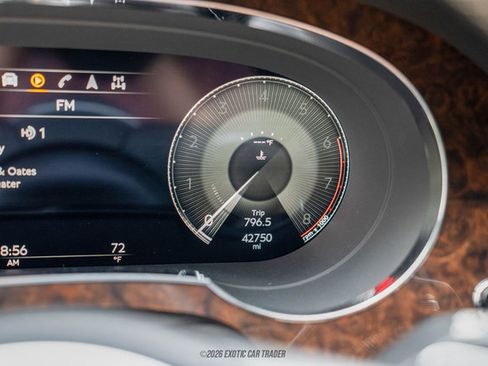 Used 2022 Bentley Bentayga Speed image 30