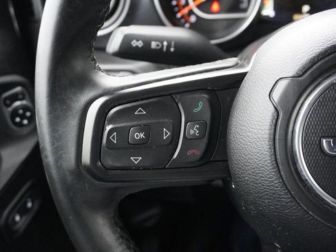 Used 2022 Jeep Gladiator Sport AWD/4WD image 37