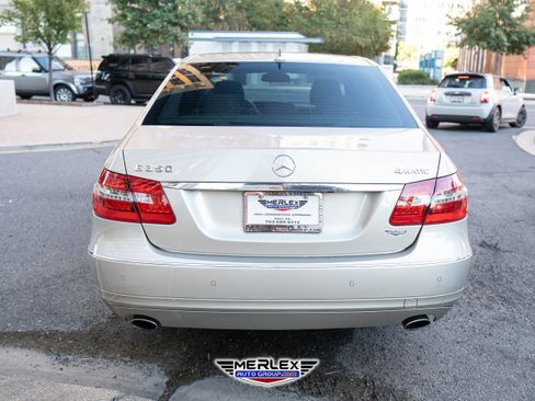 Used 2012 Mercedes-Benz E 350 4MATIC Sedan image 6