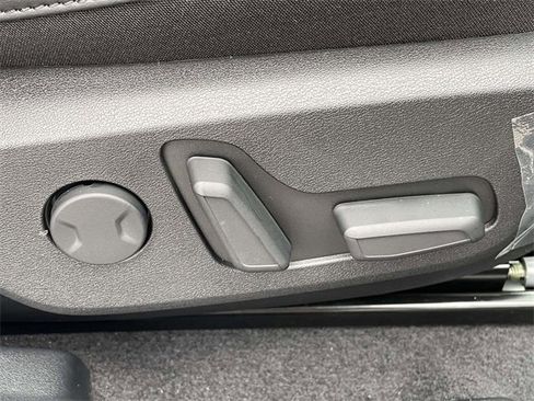 New 2025 Kia EV6 Wind image 15