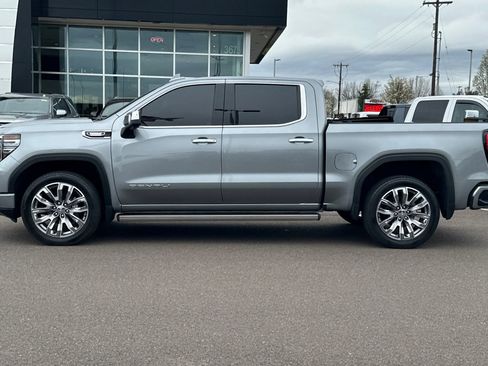 Used 2023 GMC Sierra 1500 Denali w/ Denali Reserve Package image 7