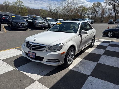 Used 2013 Mercedes-Benz C 300 Luxury image 5