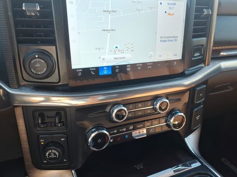 Used 2024 Ford F150 King Ranch w/ FX4 Off-Road Package image 20