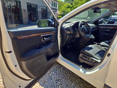 Used 2021 Honda CR-V EX image 17