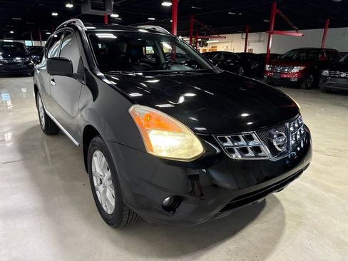 Used 2013 Nissan Rogue SL AWD/4WD image 9