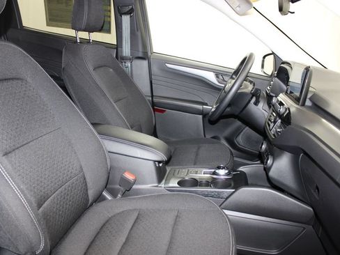 Used 2025 Ford Escape Active FWD image 29