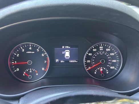 Used 2022 Kia Sportage LX FWD image 15