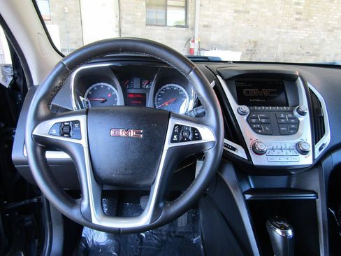 Used 2017 GMC Terrain SLE w/ Convenience Package FWD image 14