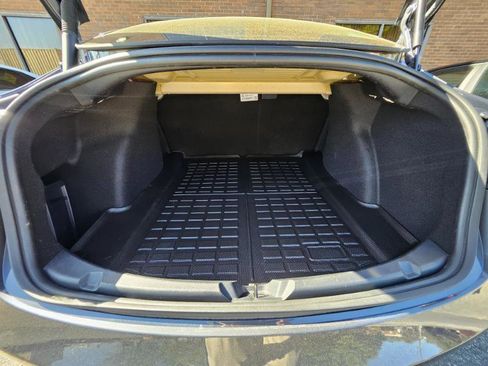 Used 2023 Tesla Model 3 Standard Range image 62