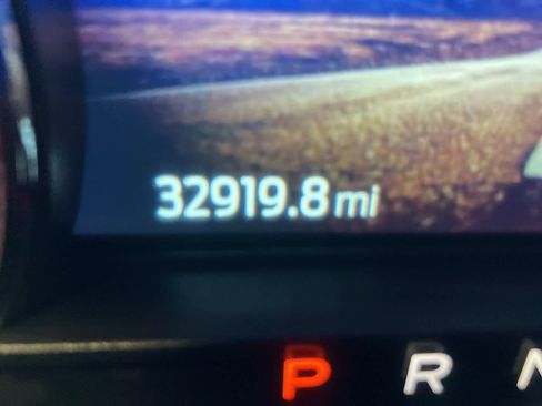 Used 2023 Ford Explorer XLT w/ Equipment Group 202A image 31