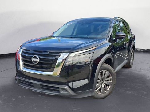 Used 2025 Nissan Pathfinder SV FWD image 1