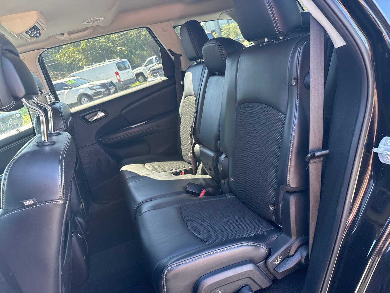 Used 2020 Dodge Journey Crossroad FWD image 13