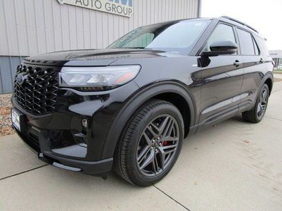 New 2026 Ford Explorer ST-Line w/ ST-Line Street Pack