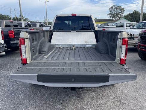 Used 2017 Ford F350 King Ranch w/ King Ranch Ultimate Package AWD/4WD image 48