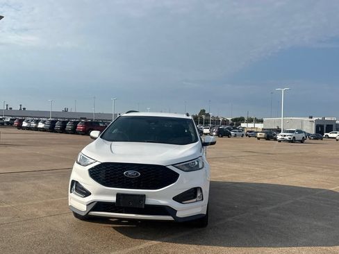 Used 2020 Ford Edge ST-Line FWD image 6