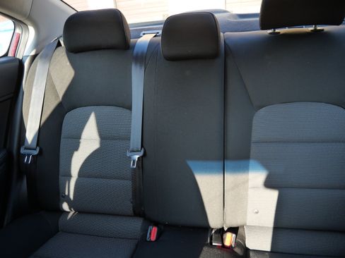 Used 2017 Kia Forte LX FWD image 13