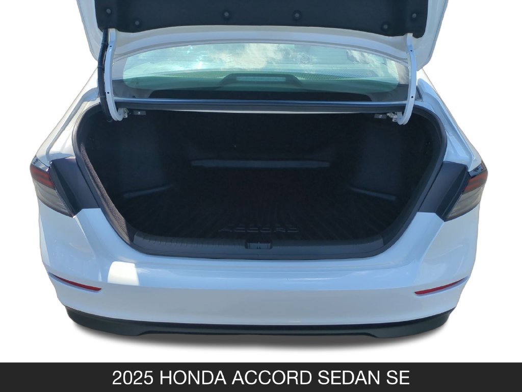 Used 2025 Honda Accord SE image 23