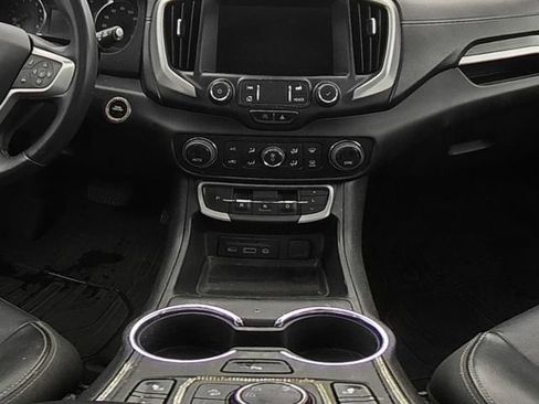 Used 2023 GMC Terrain SLT w/ Infotainment Package II AWD/4WD image 23