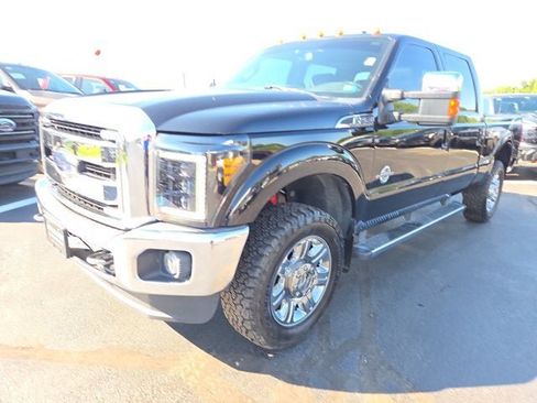 Used 2016 Ford F350 Lariat w/ Lariat Ultimate Package AWD/4WD image 2