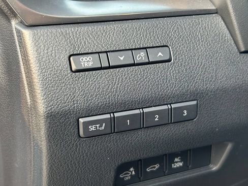 Used 2025 Lexus GX 550 AWD/4WD image 30