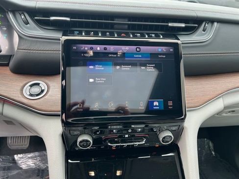 Used 2022 Jeep Grand Cherokee Summit w/ Advanced Protech Group IV image 22