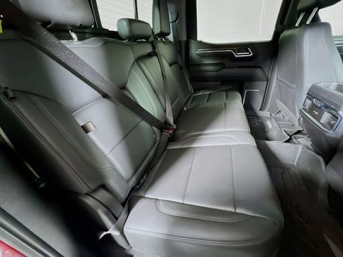 Used 2023 GMC Sierra 1500 SLT w/ SLT Premium Plus Package AWD/4WD image 23