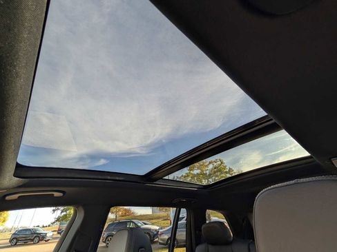 Certified 2025 Mercedes-Benz GLS 450 4MATIC image 20