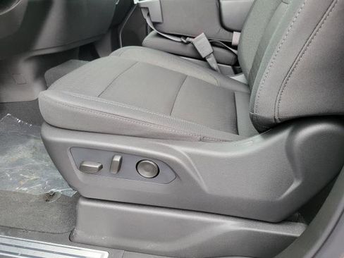 New 2026 Chevrolet Silverado 1500 LT image 9