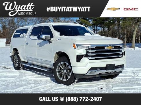 Used 2023 Chevrolet Silverado 1500 High Country w/ Technology Package image 1