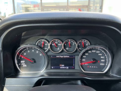 Used 2021 Chevrolet Silverado 1500 LT Trail Boss w/ Bed Protection Package AWD/4WD image 15