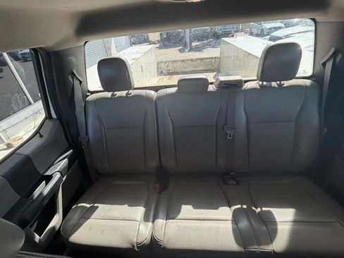 Used 2017 Ford F450 XL w/ Power Equipment Group image 8