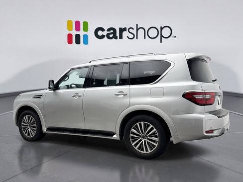 Used 2022 Nissan Armada SV w/ SV Appearance Package image 3