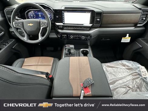 New 2026 Chevrolet Silverado 1500 High Country AWD/4WD image 10