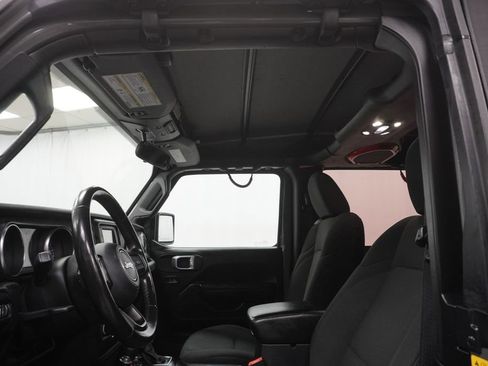 Used 2019 Jeep Wrangler Sport w/ Quick Order Package 24S AWD/4WD image 23